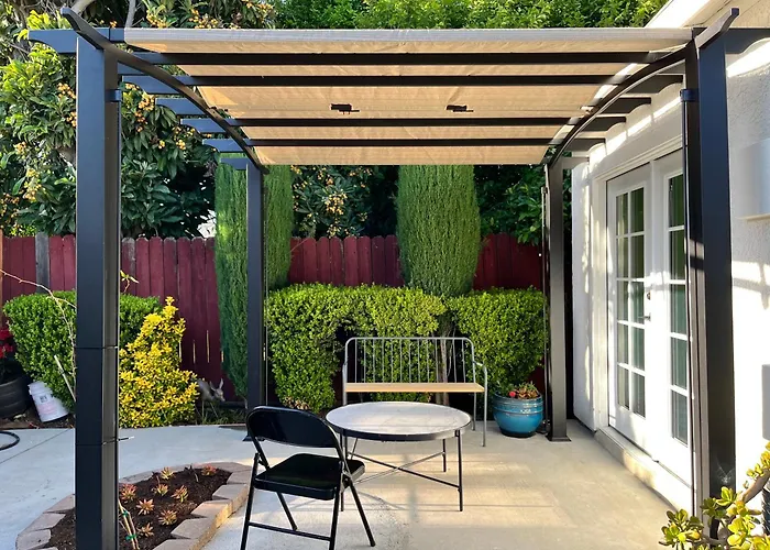Cozy Suite With Private Patio Close To Downtown And Uc Davis Medical Center