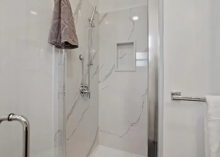 New 2Br2Ba Guest House
